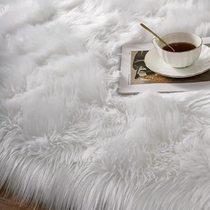 ORINOVA White Faux Sheepskin Shag Fur Rug Washable Area Rugs for Living Room Nursery Rugs for Bedroom 2x3 Rectange Rug Cute Home Décor
