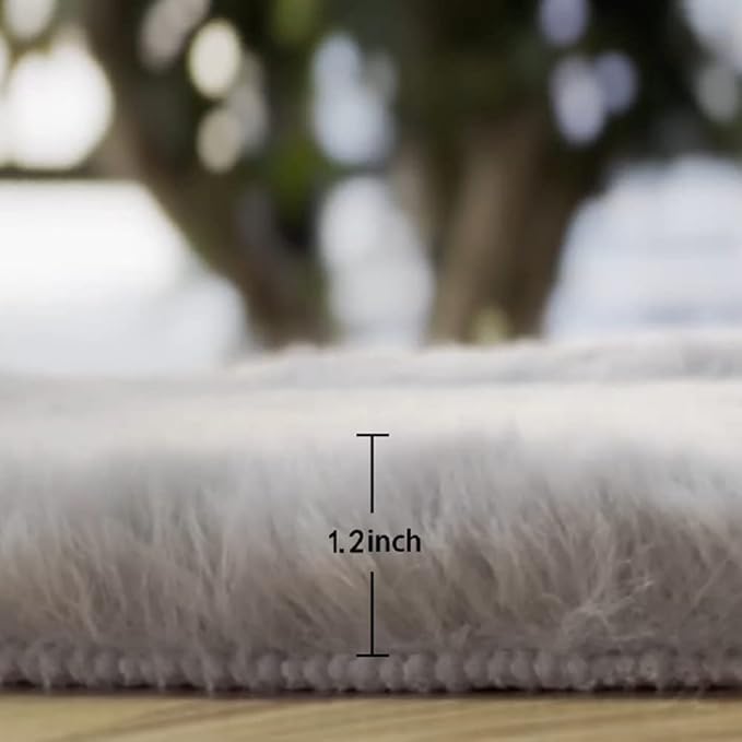 ORINOVA Grey Washable Fluffy Round Rugs 6ft Faux Bunny Fur Rugs for Living Room Bedroom Boho Circle Sheepskin Rug Teen Room Nursery Rug