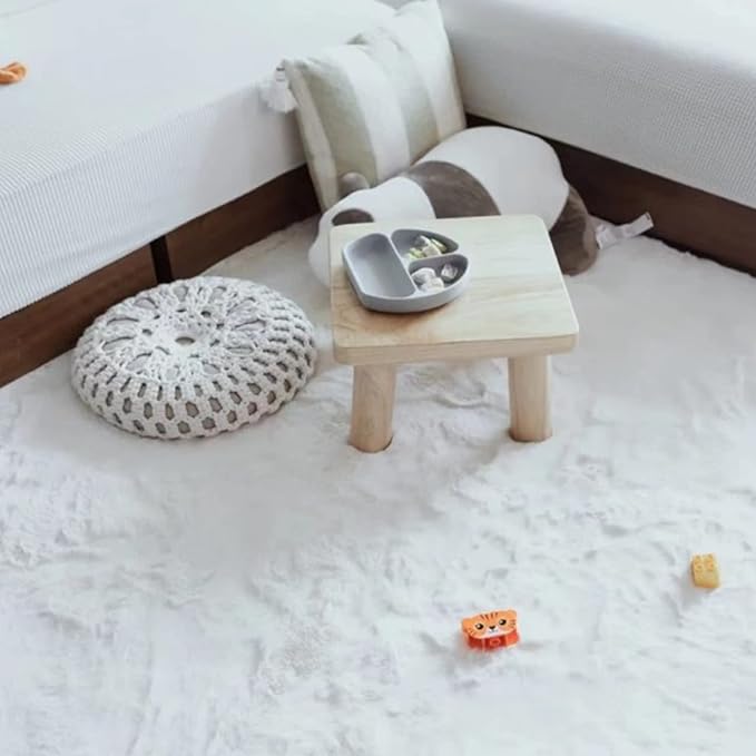 Ghouse White Faux Rabbit Fur Rug 6x9 Machine Washable Area Rugs for Bedroom Fluffy Rugs for Living Room No-Shedding Carpet Sheepskin Rug