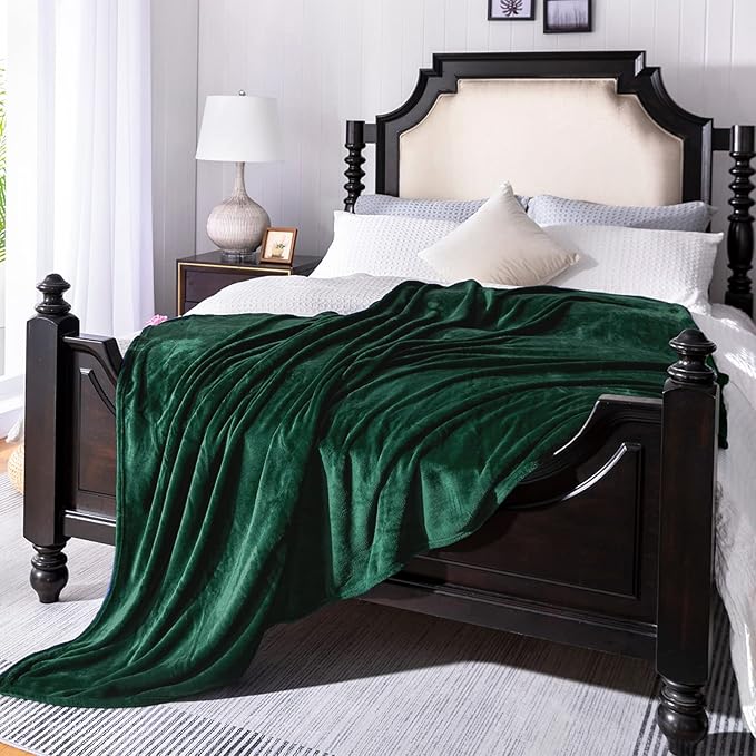 JIAHANNHA Flannel Fleece Blanket Throw Size(60 by 80 Inches),Green Throw Blanket for Couch Sofa Bed 280GSM,Super Soft Plush Cozy and Lightweight Warm Bed Blanket for All Season
