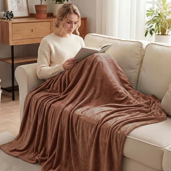 Exclusivo Mezcla Fleece Blankets Queen Size for Bed, Super Soft and Warm, All Season, Cozy, Plush, Lightweight, 90x90 Inches, Brown