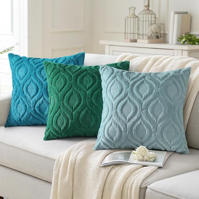 decorUhome Summer Throw Pillow Covers 18x18 Inch Set of 2, Soft Plush Faux Wool Turquoise Solid Couch Pillow Covers, Accent Farmhouse Neutral Square Pillow Cases for Sofa Bed Living Room