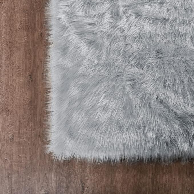 Goolela Grey Area Rug 6x9 Fluffy Fuzzy Shag Rug for Living Room Bedroom Faux Sheepksin Fur Soft Shaggy Luxury Rectangle