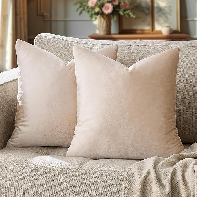 GIGIZAZA Beige Velvet Pillow Covers: Pack of 2 Super Soft Throw Pillows Solid Vintage Covers - 18x18 Decorative Elegant Champagne Couch Small Square Cushion Covers Used for Living Room,Bedroom