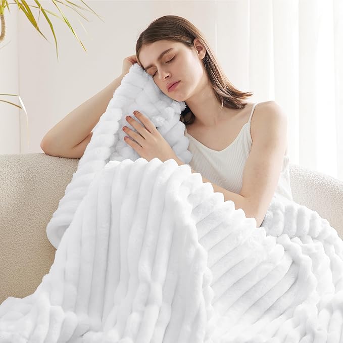 Bedsure GentleSoft Bright White Throw Blanket for Couch - Cozy Soft Blankets for Women, Cute Small Throws for Girls, 50x60 Inches