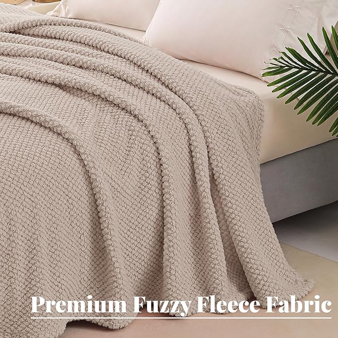 Whale Flotilla King Size Fuzzy Fleece Blanket for Bed, 90x104 Inch Fluffy Warm Soft Jacquard Blankets for All Season, Lightweight and Cozy, Camel
