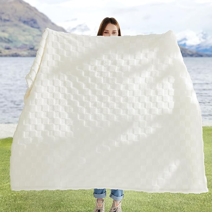 Bedsure GentleSoft White Twin XL Blanket for Bed - Super Soft Cozy Fleece Blankets for Kids, Cute Throws for Girls, Dorm Room Essentials for Girls Teens Back to School, 66x90 Inches