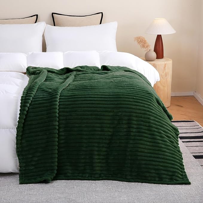 Green Fleece Throw Blanket 60”×80” for Couch Sofa Bed,Super Soft Cozy Plush Microfiber Flannel Blanket with Stripes Design Lightweight for Adults,Woman,Girls
