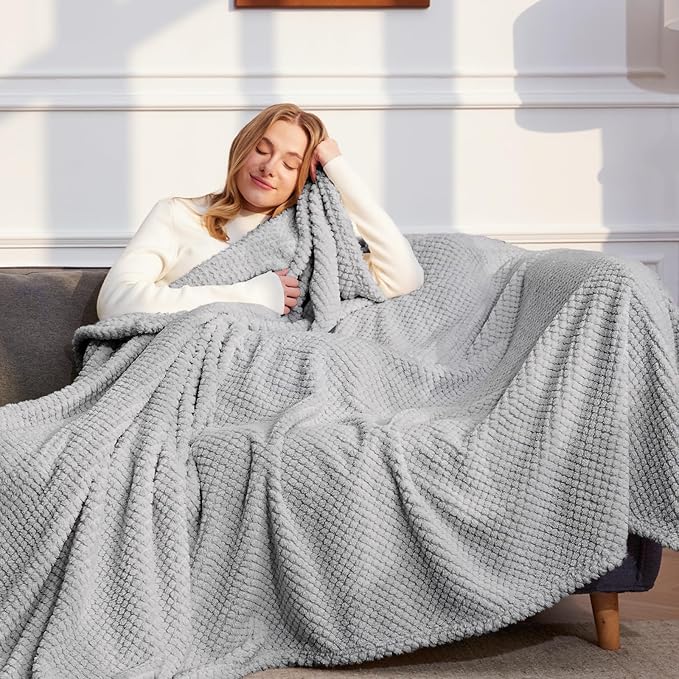 Whale Flotilla Queen Size Fuzzy Fleece Blanket for Bed, 90x90 Inch Fluffy Warm Soft Jacquard Blankets for All Season, Lightweight and Cozy, Light Grey