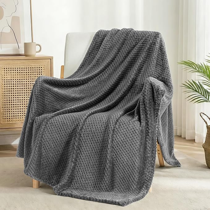 Exclusivo Mezcla Fleece Bed Blanket Queen Size, Super Soft and Warm Blankets for Couch, Sofa and Bed Waffle Textured, Cozy, Fuzzy and Lightweight (Dark Grey, 90x90 Inches)